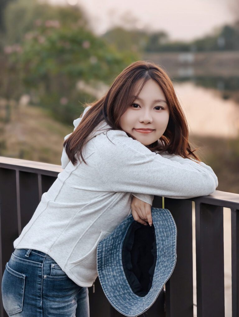 format: 0; filter: 2201; fileterIntensity: 0.0; filterMask: 0; captureOrientation: 90;
runfunc: 0; algolist: 0;
multi-frame: 1;
brp_mask:0;
brp_del_th:0.0000,0.0000;
brp_del_sen:0.0000,0.0000;
motionR: 3;
delta:1;
bokeh:1;
module: portrait;hw-remosaic: false;touch: (-1.0, -1.0);sceneMode: 13107200;cct_value: 0;AI_Scene: (0, 0);aec_lux: 236.0;aec_lux_index: 0;albedo:  ;confidence:  ;motionLevel: -1;weatherinfo: weather??, icon:0, weatherInfo:100;temperature: 33;zeissColor: bright;